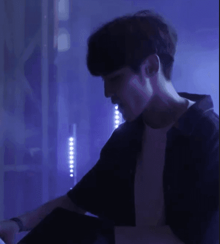 Aurede DJing Live